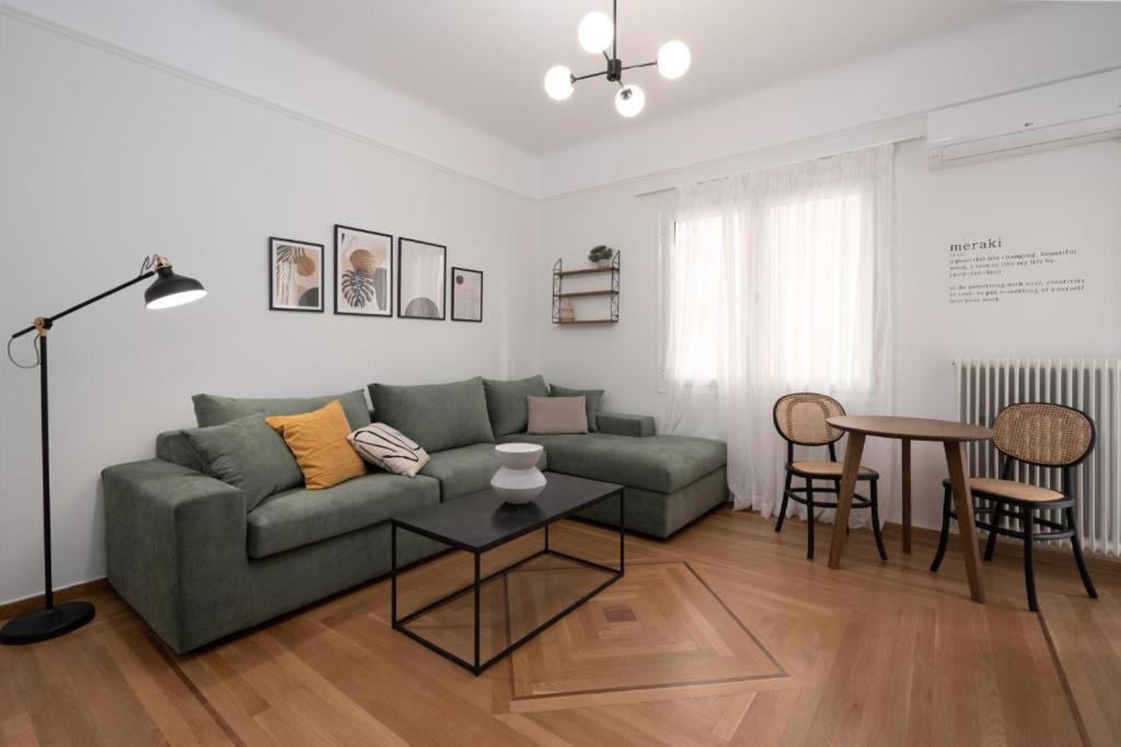 Vibrant Urban Getaway: Modern 1-Bedroom Near Bars, Parks, And Metro Atene Esterno foto