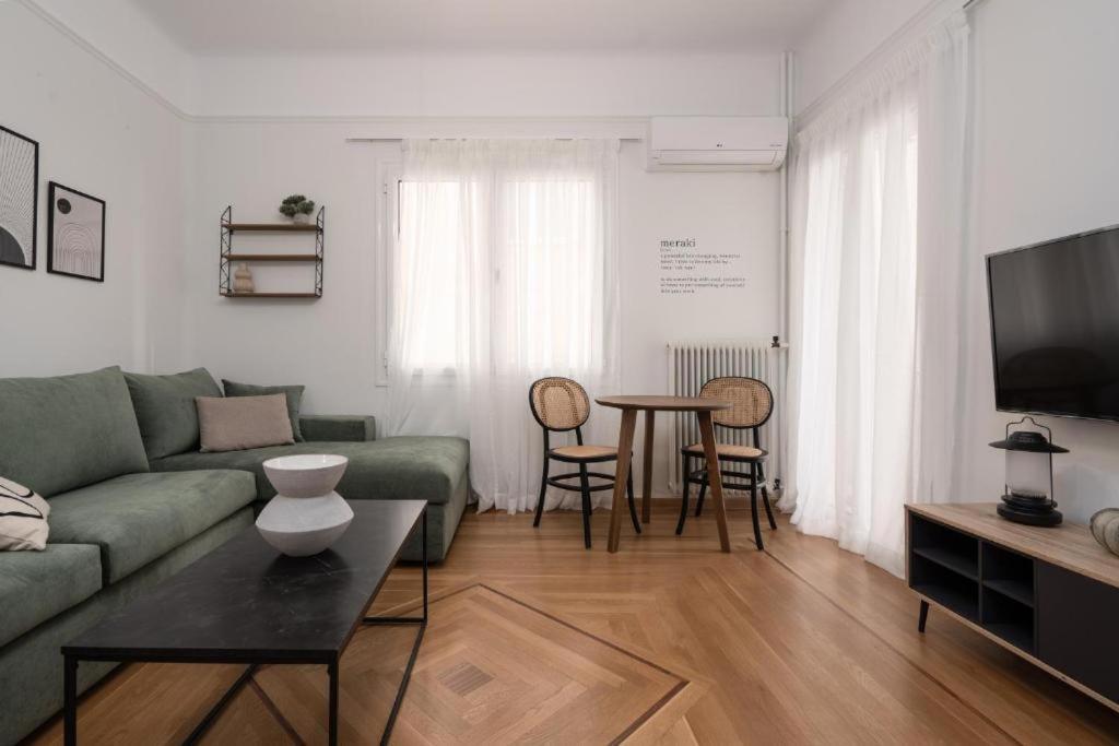 Vibrant Urban Getaway: Modern 1-Bedroom Near Bars, Parks, And Metro Atene Esterno foto